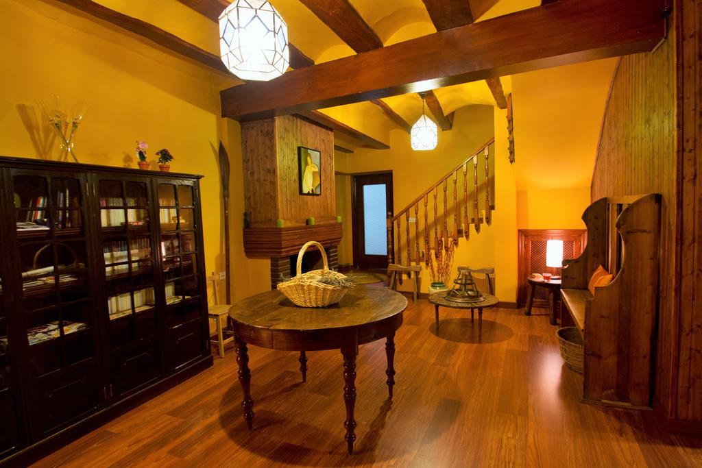Jamarauja Villa บิยาร์ ภายนอก รูปภาพ
